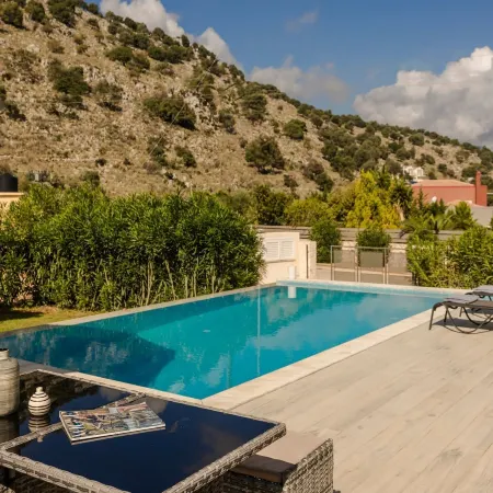 Petradi Villa Skala I