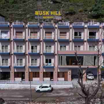Musk Hill Resort Hotel Exterior