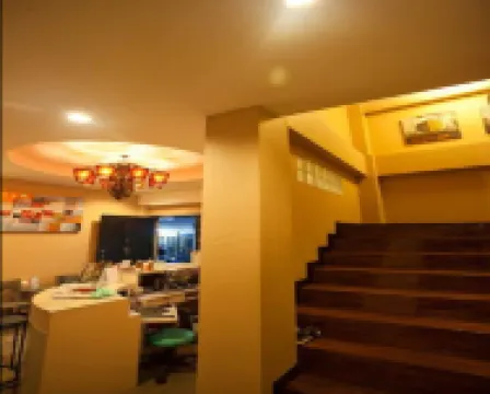 แอท โฮม แอท เชียงใหม่