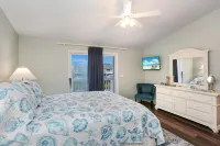 Barrier Dunes 250 - 110 Sea Side Oasis by Pristine Properties Vacation Rentals - Balkoner