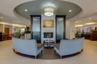 Club Hotel Nashville Inn & Suites