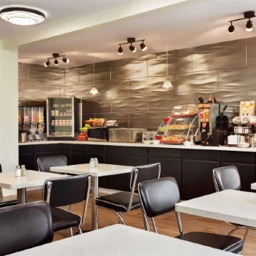 Hawthorn Extended Stay by Wyndham Saint Robert