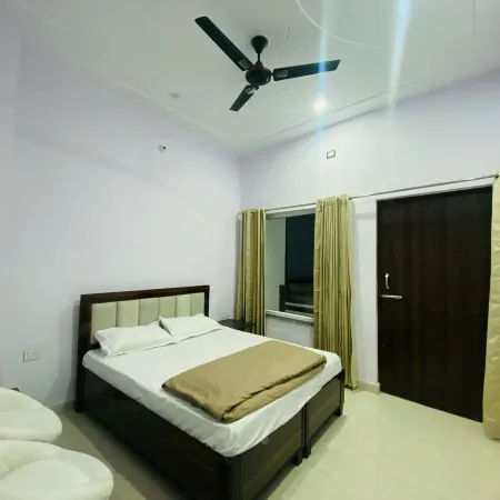 HOTEL ABHYUDAY