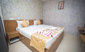Rosewood Luxury Hotel