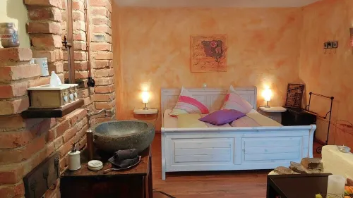 Living in a manor house right on the edge of the forest with wellness areaDog-friendly! Hotels in Furth im Wald