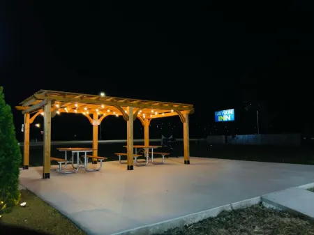 GreyStone Inn Отели в г. Альворд