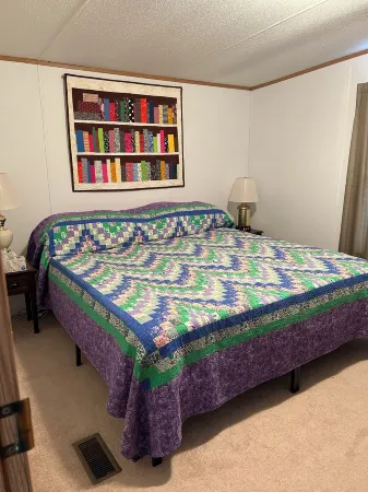 MILLION DOLLAR VIEW !  - 8 Person Mountain Home in Fancy Gap, Virginia Отели в г. Пайпер Гэп