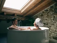Hotel Nafarrola - Gastronomy & Wine - Bathtub