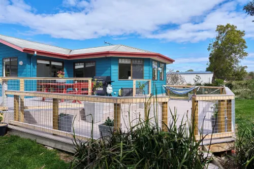 Beach Baby Hotels in Coles Bay
