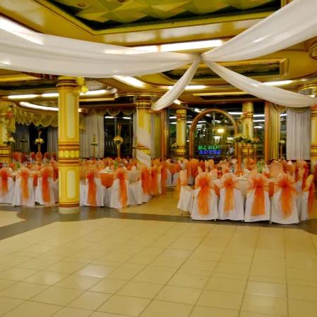 Golden Palace Hotel