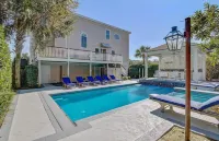 3001 Palm Boulevard by Avantstay Across from Beach & Ocean Views!