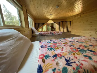 Historic Mora Inn & RV Park Hotels in 