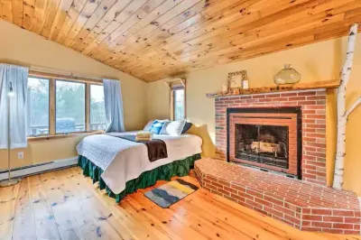 NEW! White Mountains View Escape