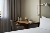 NH Lisboa Campo Grande Отели в г. Лиссабон