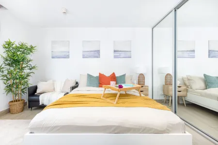 A Lovely Beach Studio, 5min walk to Bondi Beach Отели рядом с достопримечательностью «Бондай-Бич»