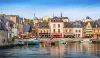 RARE - Beautiful 2P of 50M2 with large Terrace on the Port of ST Goustan-Auray