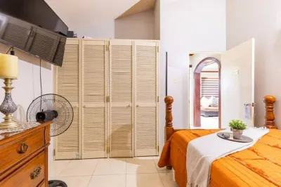 Luxury Cozy Home-Gated Community -Wi-Fi -Central Hotels near Bellefield Great House