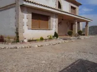 Eras de Pantrillar Rural House (full rental) for 10 people Hotels in Ciruelas