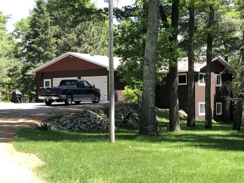 A Family Friendly Fishing Get Away, On The White Fish Chain Of Lakes!