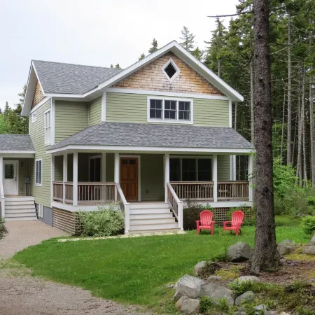 Gorgeous Newer Home on Mt. Desert Island, Minutes to Acadia