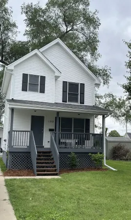 West Des Moines Bungalow Отели в г. Запад Де-Мойн