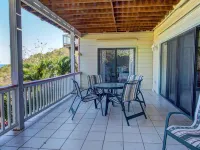 Southern Exposure 3 bedroom / 3 bath villa