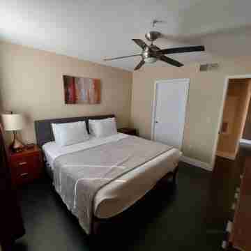 PRIVATE CONDO IN BEAUTIFUL GATED COMMUNITY IN SEVEN HILLS Rooms