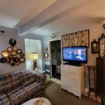 Cozy Garage Apartment near Blacksburg, Christiansburg and Radford, Va. - 4-Star