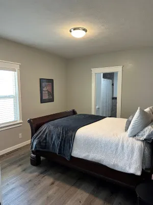 Tasteful four-bedroom, three-bathroom home in Scottsbluff is ready for you! Hotels near High Plains Orthotics