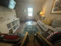 Cozy 2-bedroom apartment in the heart of Valdosta