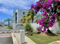 Beautiful Zen apt - 4 mins from Jobos beach!