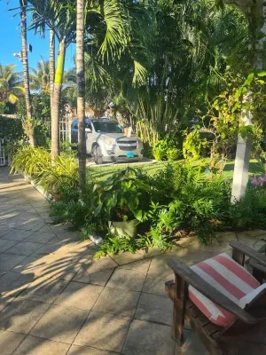 Beautiful Villa by the Beach close to beach Hôtels à : 
