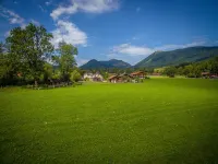 Beautiful large renovated vacation apartment with 3 bedrooms Hotels in Jachenau