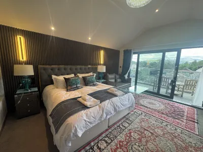 Ambleside Rooms & Suites - Stylish Stays with Breathtaking Views - Stay Longer, Save More Các khách sạn gần Loughrigg Fell