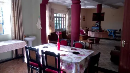 Kathy's Place ( see Lake Naivasha & Hills beyond) Отели рядом с достопримечательностью «Lakes NAIVASHA - Crescent Island»