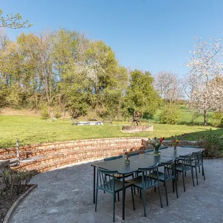 Beautiful 1900 Demeure with swimming pool and enclosed garden, in a charming village