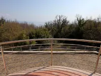 Starry Night - Extra big bed, big bathtub, private parking, sea view, 2 rooms Hotels in Pobri