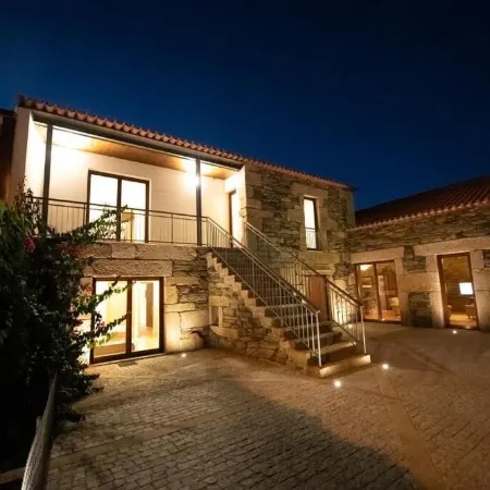 Old house restored in Douro, 5 km from Vila Real. Comfort and tranquility.