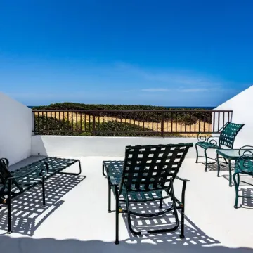 TRES TORTUGAS @ Marbela Ocean front, Ocean view!