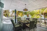 Casa Kennedy - Family Beach Home - Last Private House on West Bay Beach