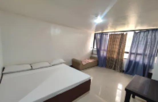 Green Ridge Apartelle