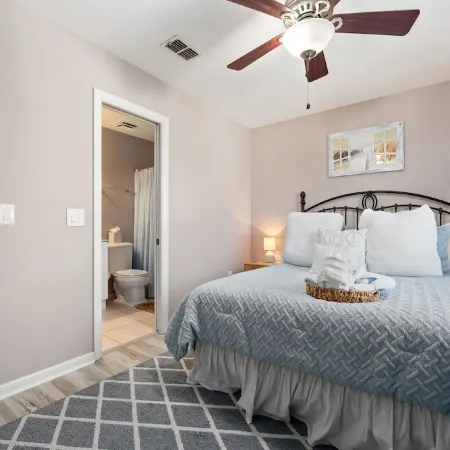 Hidden Gem, South of 30A w/ Private Beach Access