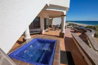 Amazing Las Conchas Beach Front with Heated Spa & Kayaks!!