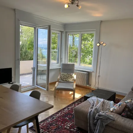 Large apartment. 3 bedrooms, Alpes Rez, Neuchatel