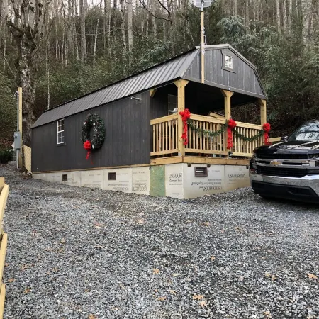 Whistling Holler Cabins -  “Storyteller’s Shack”