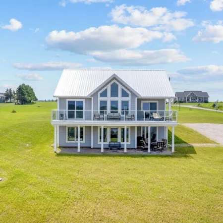 The Lookout - Executive Waterview Home