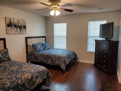 Home Sweet Home - Newly Renovated  Property-Located near Robins AFB