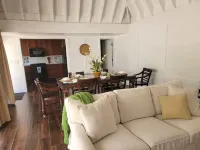 Family friendly condo located in Pineapple Village.
