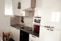 Small house 15 minutes from the beach.