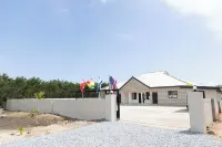Warapie Lodge Hotels in Komenda